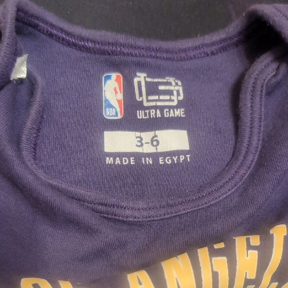 Los Angeles Lakers Baby Onesies Set - Picture 4 of 5